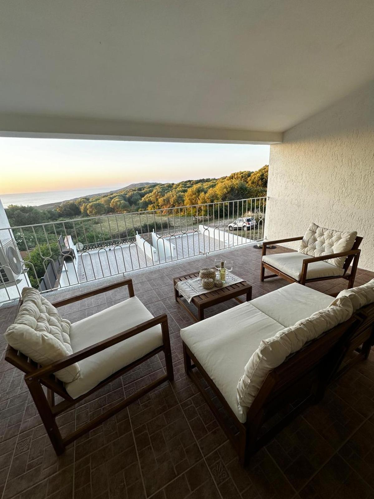 Willa Costa Rossa View Sunset Cascabraga Zewnętrze zdjęcie